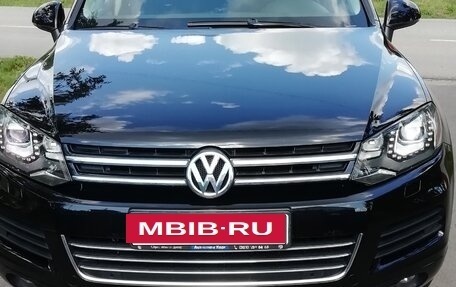 Volkswagen Touareg III, 2011 год, 2 750 000 рублей, 2 фотография