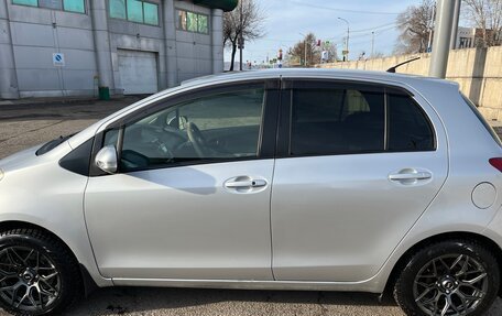 Toyota Vitz, 2010 год, 595 000 рублей, 3 фотография