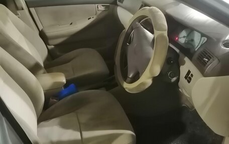 Toyota Corolla, 2001 год, 450 000 рублей, 8 фотография