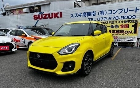 Suzuki Swift V, 2022 год, 1 200 000 рублей, 1 фотография