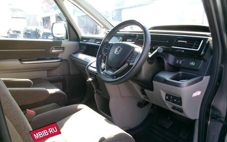 Honda Stepwgn IV, 2019 год, 1 750 000 рублей, 11 фотография