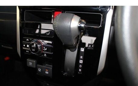 Toyota Roomy I, 2022 год, 950 000 рублей, 25 фотография