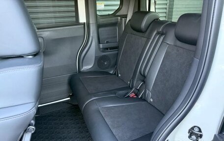 Honda N-BOX, 2024 год, 1 323 000 рублей, 30 фотография