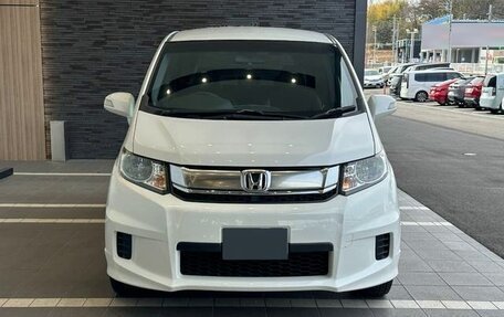 Honda Freed I, 2015 год, 847 000 рублей, 7 фотография