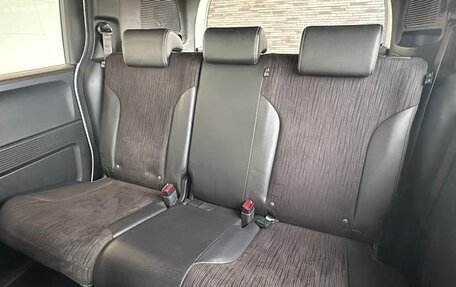 Honda Freed I, 2015 год, 847 000 рублей, 16 фотография