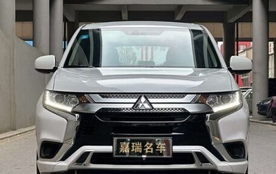 Mitsubishi Outlander III рестайлинг 3, 2022 год, 1 790 000 рублей, 1 фотография