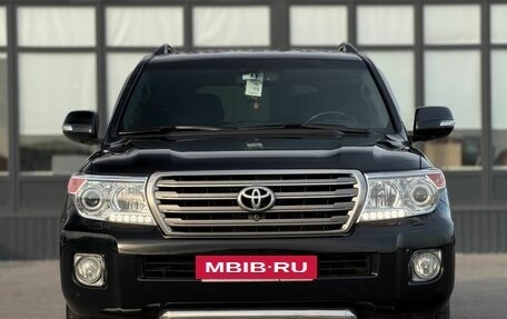Toyota Land Cruiser 200, 2012 год, 3 400 000 рублей, 2 фотография