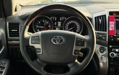 Toyota Land Cruiser 200, 2012 год, 3 400 000 рублей, 16 фотография