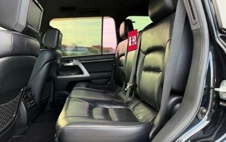 Toyota Land Cruiser 200, 2012 год, 3 400 000 рублей, 32 фотография