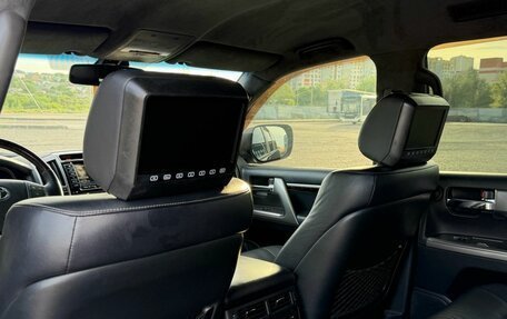 Toyota Land Cruiser 200, 2012 год, 3 400 000 рублей, 38 фотография