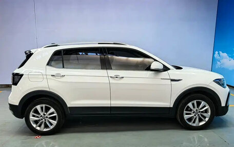 Volkswagen T-Cross I, 2022 год, 1 517 069 рублей, 7 фотография