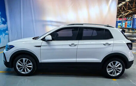 Volkswagen T-Cross I, 2022 год, 1 517 069 рублей, 9 фотография