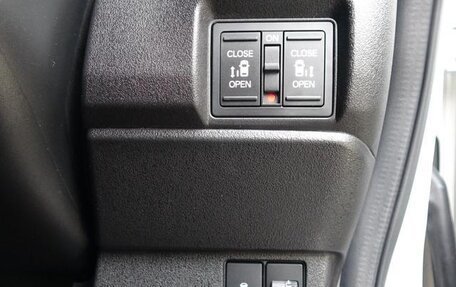 Honda N-BOX, 2024 год, 1 324 000 рублей, 20 фотография