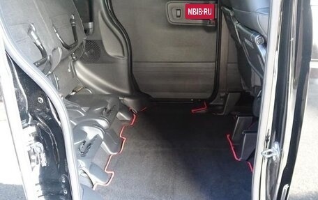 Honda N-BOX, 2024 год, 1 324 000 рублей, 31 фотография