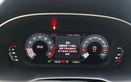 Audi Q3, 2021 год, 2 350 000 рублей, 11 фотография