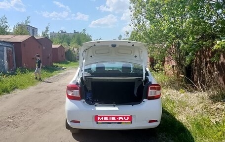 Renault Logan II, 2020 год, 450 000 рублей, 2 фотография