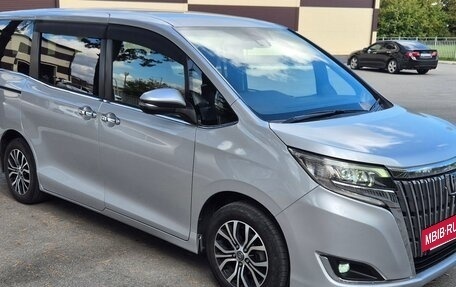 Toyota Esquire I, 2018 год, 1 890 000 рублей, 3 фотография