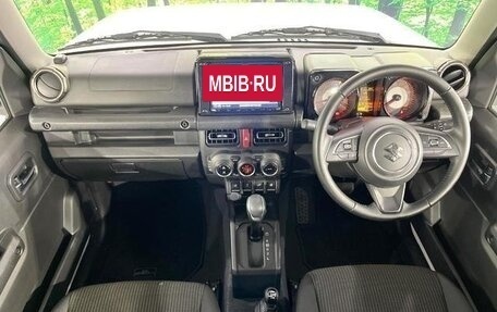 Suzuki Jimny, 2021 год, 1 550 000 рублей, 7 фотография