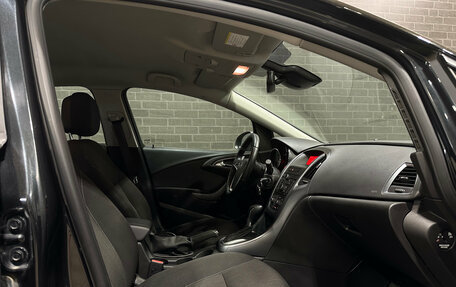 Opel Astra J, 2013 год, 1 060 000 рублей, 11 фотография
