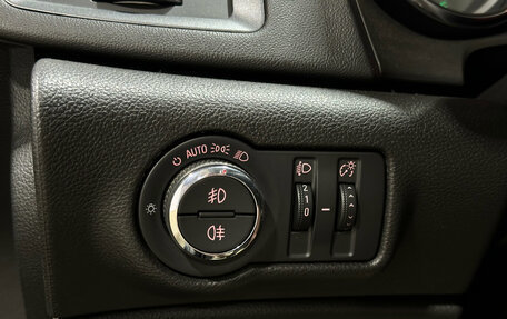 Opel Astra J, 2013 год, 1 060 000 рублей, 18 фотография