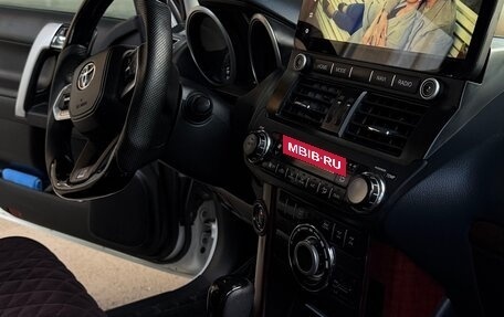 Toyota Land Cruiser Prado 150 рестайлинг 2, 2014 год, 3 587 000 рублей, 17 фотография