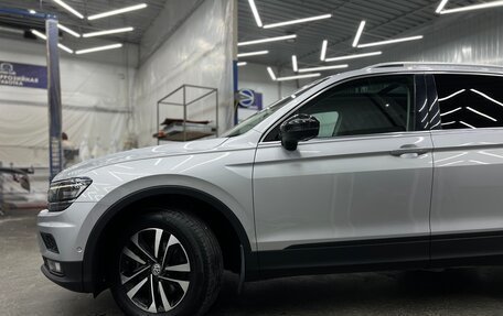 Volkswagen Tiguan II, 2019 год, 2 899 999 рублей, 7 фотография