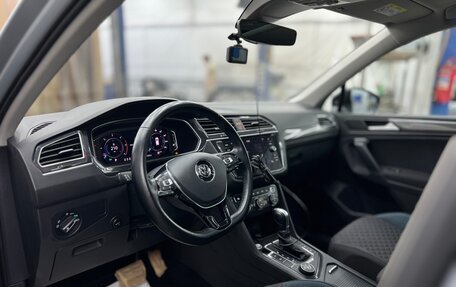 Volkswagen Tiguan II, 2019 год, 2 899 999 рублей, 21 фотография