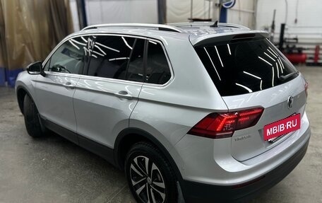 Volkswagen Tiguan II, 2019 год, 2 899 999 рублей, 15 фотография