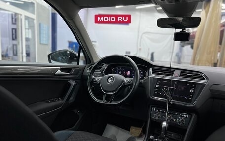 Volkswagen Tiguan II, 2019 год, 2 899 999 рублей, 27 фотография