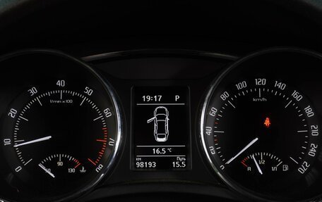 Skoda Superb III рестайлинг, 2015 год, 1 449 000 рублей, 22 фотография