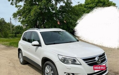 Volkswagen Tiguan I, 2011 год, 1 500 000 рублей, 2 фотография