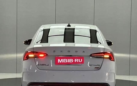 Skoda Octavia IV, 2022 год, 2 100 000 рублей, 5 фотография