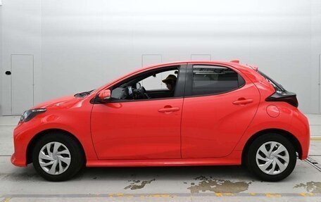 Toyota Yaris, 2020 год, 780 010 рублей, 4 фотография