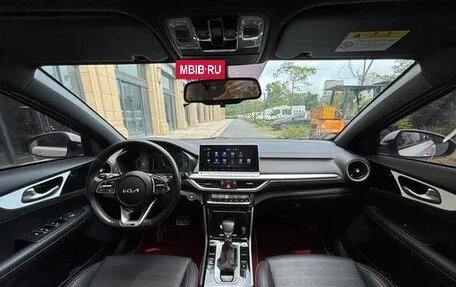 KIA K3, 2022 год, 1 220 000 рублей, 10 фотография