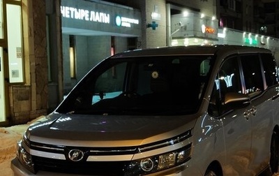 Toyota Voxy III, 2016 год, 1 950 000 рублей, 1 фотография