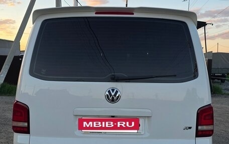Volkswagen Multivan T5, 2013 год, 2 990 000 рублей, 8 фотография
