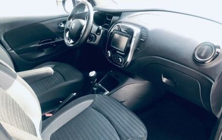 Renault Kaptur I рестайлинг, 2017 год, 1 250 000 рублей, 8 фотография