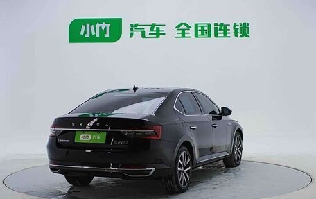 Skoda Superb III рестайлинг, 2022 год, 1 956 000 рублей, 5 фотография