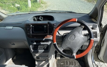 Toyota Nadia, 1998 год, 490 000 рублей, 1 фотография