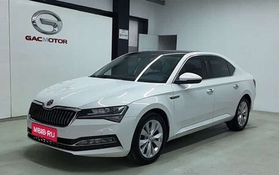 Skoda Superb III рестайлинг, 2022 год, 1 815 000 рублей, 1 фотография