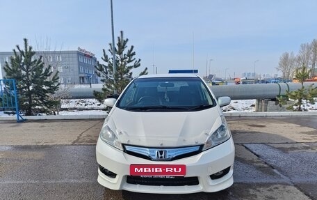 Honda Fit Shuttle I рестайлинг, 2012 год, 900 000 рублей, 1 фотография