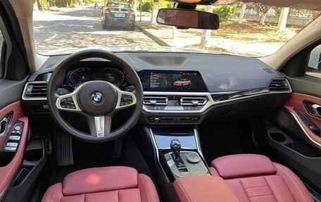 BMW 3 серия, 2021 год, 3 100 000 рублей, 11 фотография
