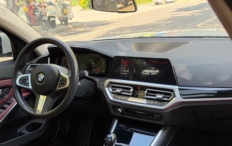 BMW 3 серия, 2021 год, 3 100 000 рублей, 17 фотография