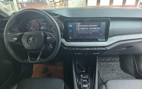 Skoda Octavia IV, 2024 год, 2 290 000 рублей, 11 фотография