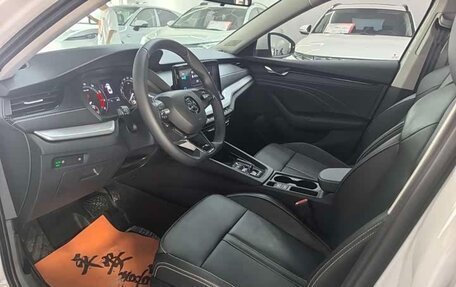 Skoda Octavia IV, 2024 год, 2 290 000 рублей, 19 фотография