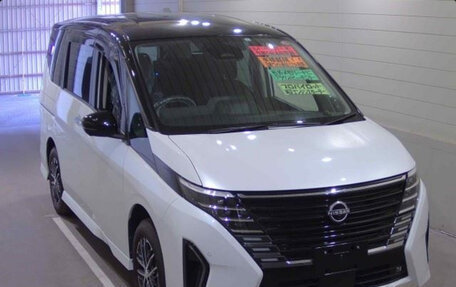 Nissan Serena, 2023 год, 2 250 000 рублей, 6 фотография
