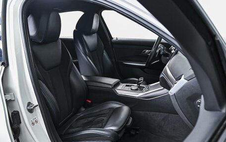 BMW 3 серия, 2019 год, 3 390 000 рублей, 11 фотография