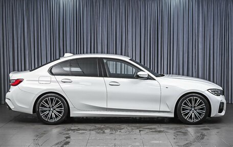 BMW 3 серия, 2019 год, 3 390 000 рублей, 5 фотография