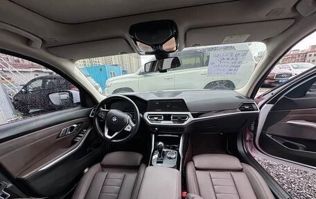 BMW 3 серия, 2021 год, 3 100 000 рублей, 13 фотография