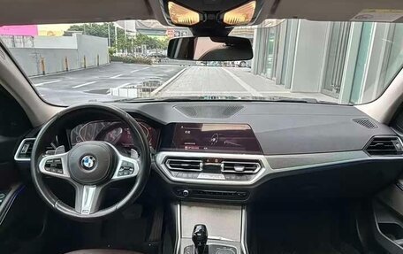 BMW 3 серия, 2021 год, 3 100 000 рублей, 10 фотография